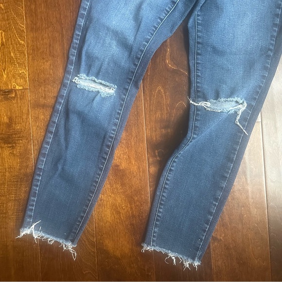 Blue Distressed Jeans - Picture 5 of 7
